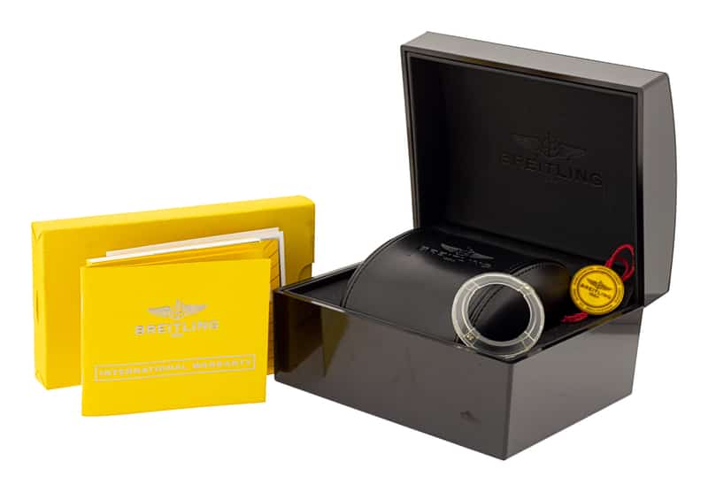 Breitling Super Avenger A13370